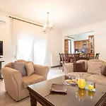 Marisol House By Rentalspro Services - Casa vacanze *
